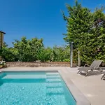 Apartment Cozy In With Swimming Pool *