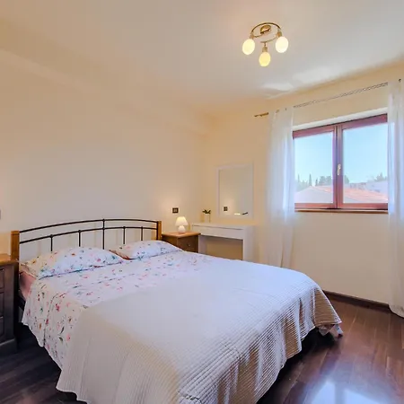 Apartment Awesome In With Wifi