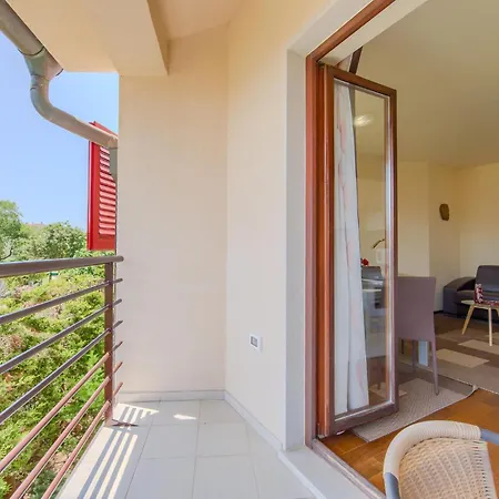 Awesome In With Wifi Apartment Pula