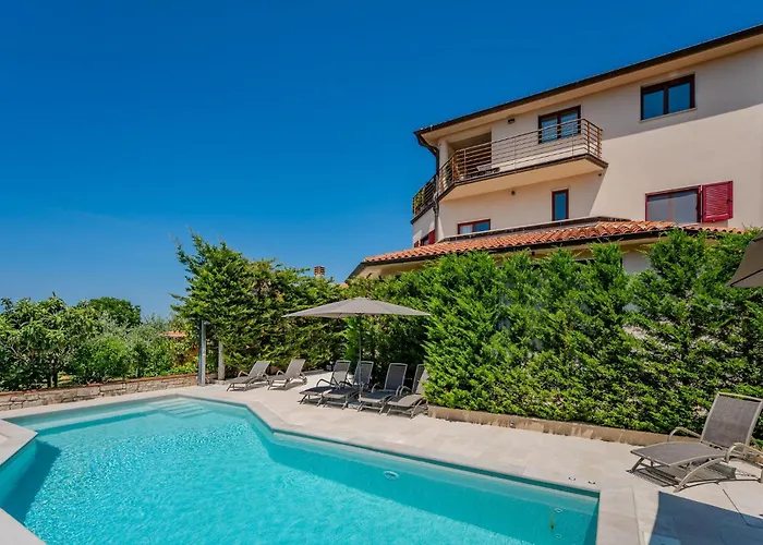 Appartamento Awesome In With Wifi