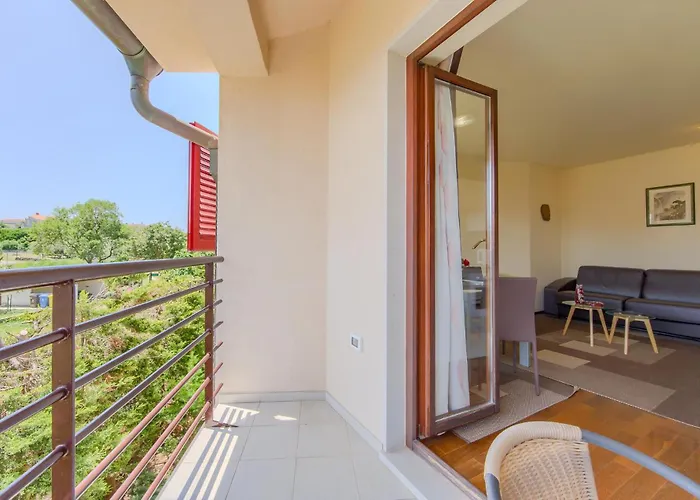Awesome In With Wifi Apartment Pula