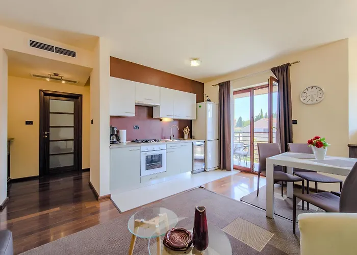 Appartamento Awesome In With Wifi